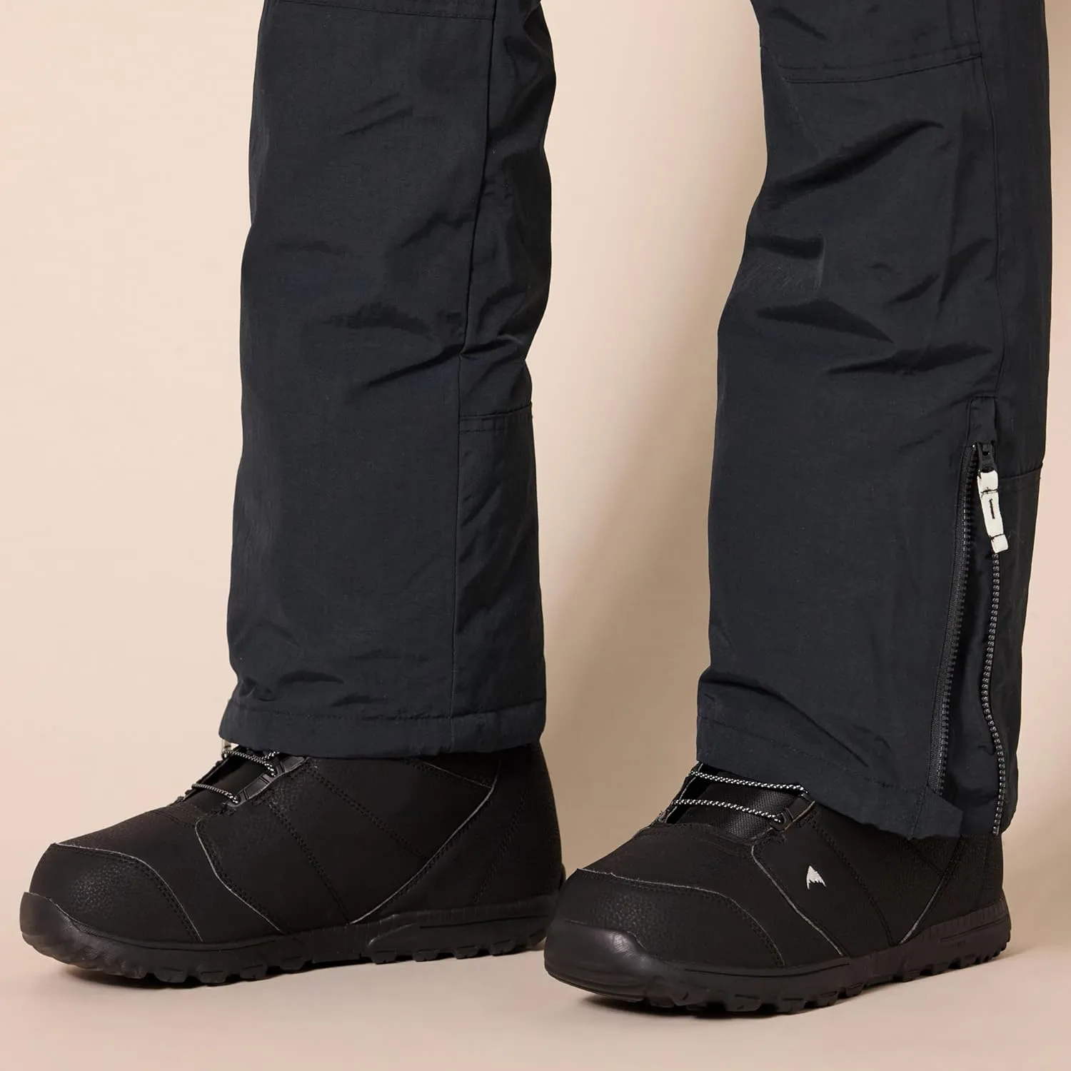 Amazon Essentials Men's Water-Resistant Insulated Snowboard Ski Snow Pant