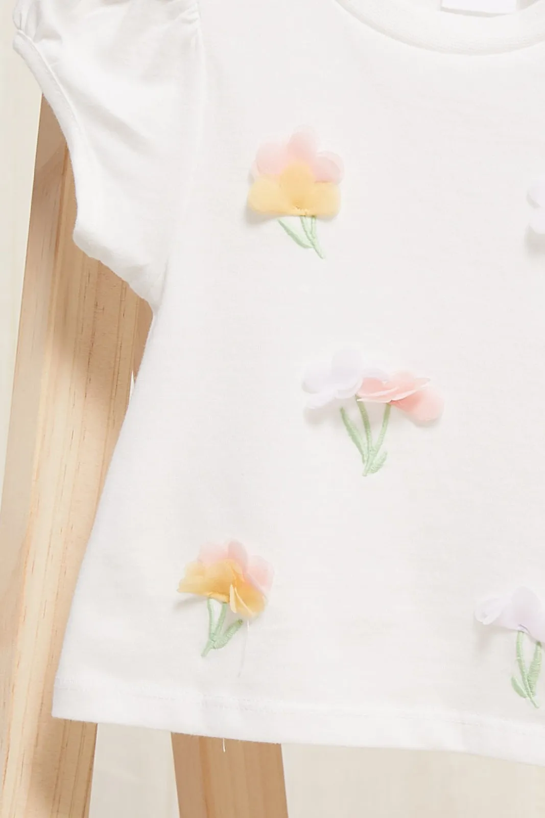 Infant Girls Ivory 3D Floral Embellished T-Shirt