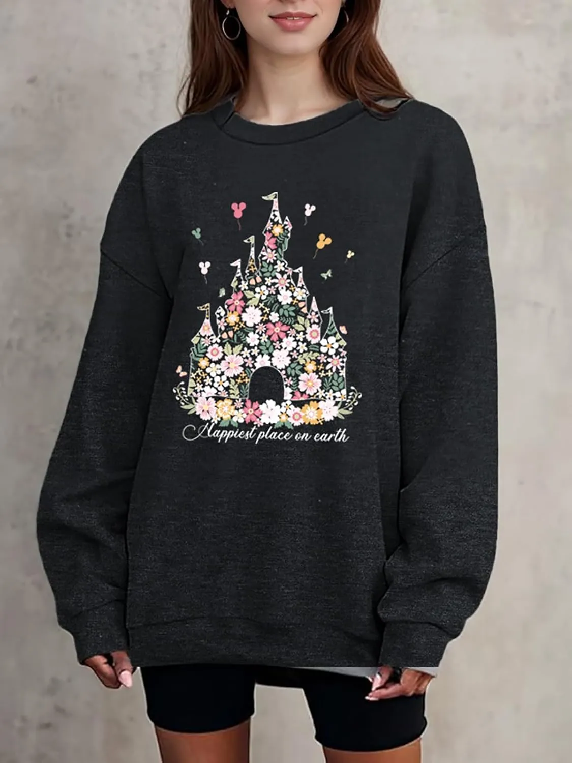 Magic Kingdom Sweatshirts For Women Oversized Magical Shirt Cute Vacation Tees Girls Castle Graphic Long Sleeve Tops