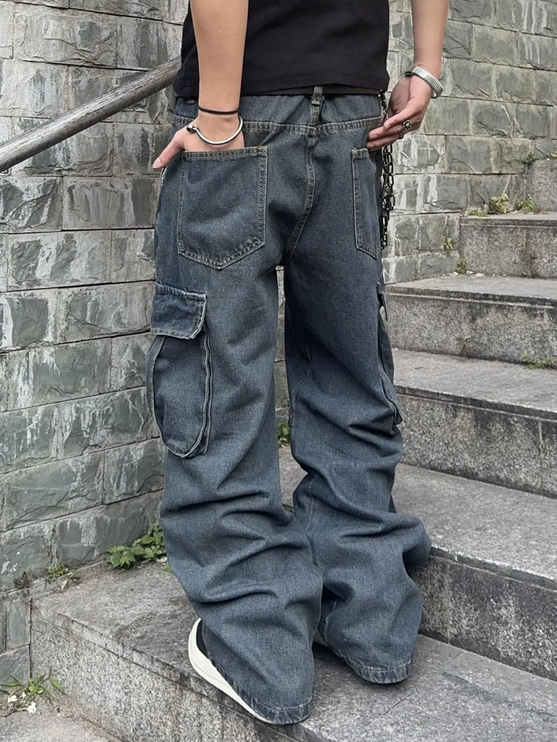 Mens Denim Baggy Pants with Cargo Pockets Mid Weight Casual Streetwear Wide Leg Jeans Hip Hop Skater Trousers