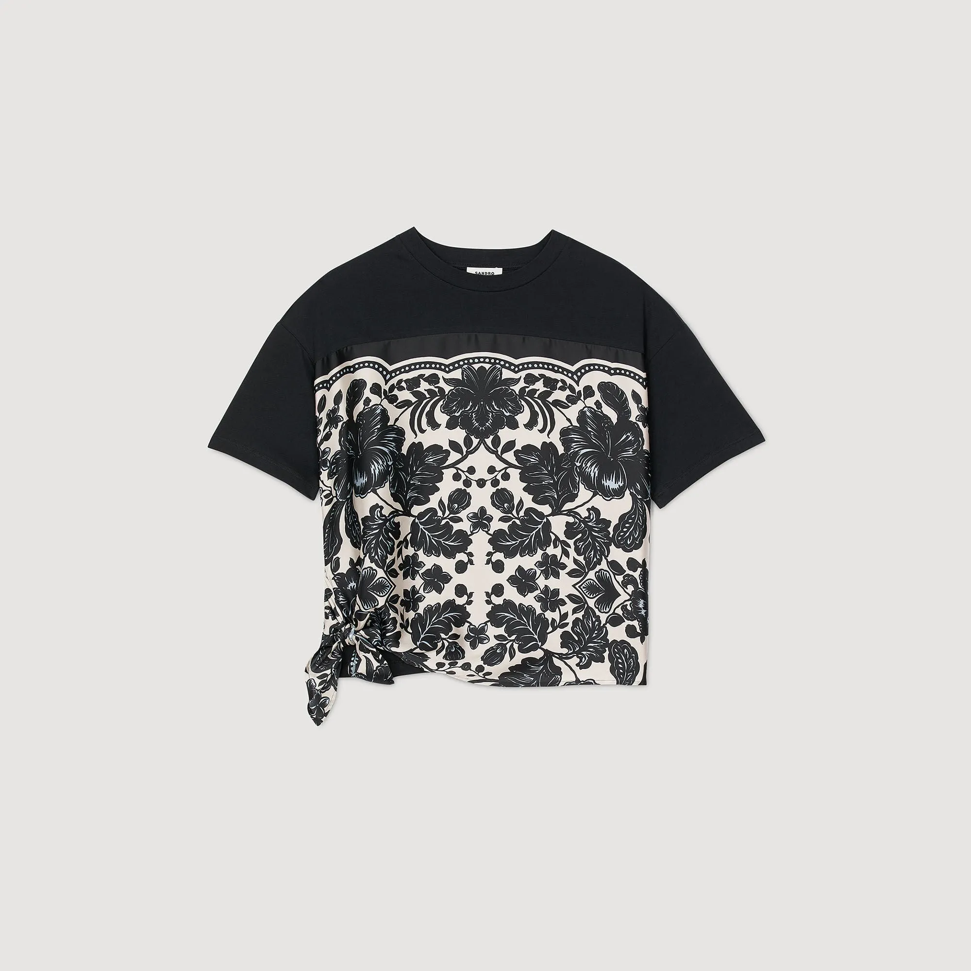 Perry Floral Motif T-Shirt Ecru / Black