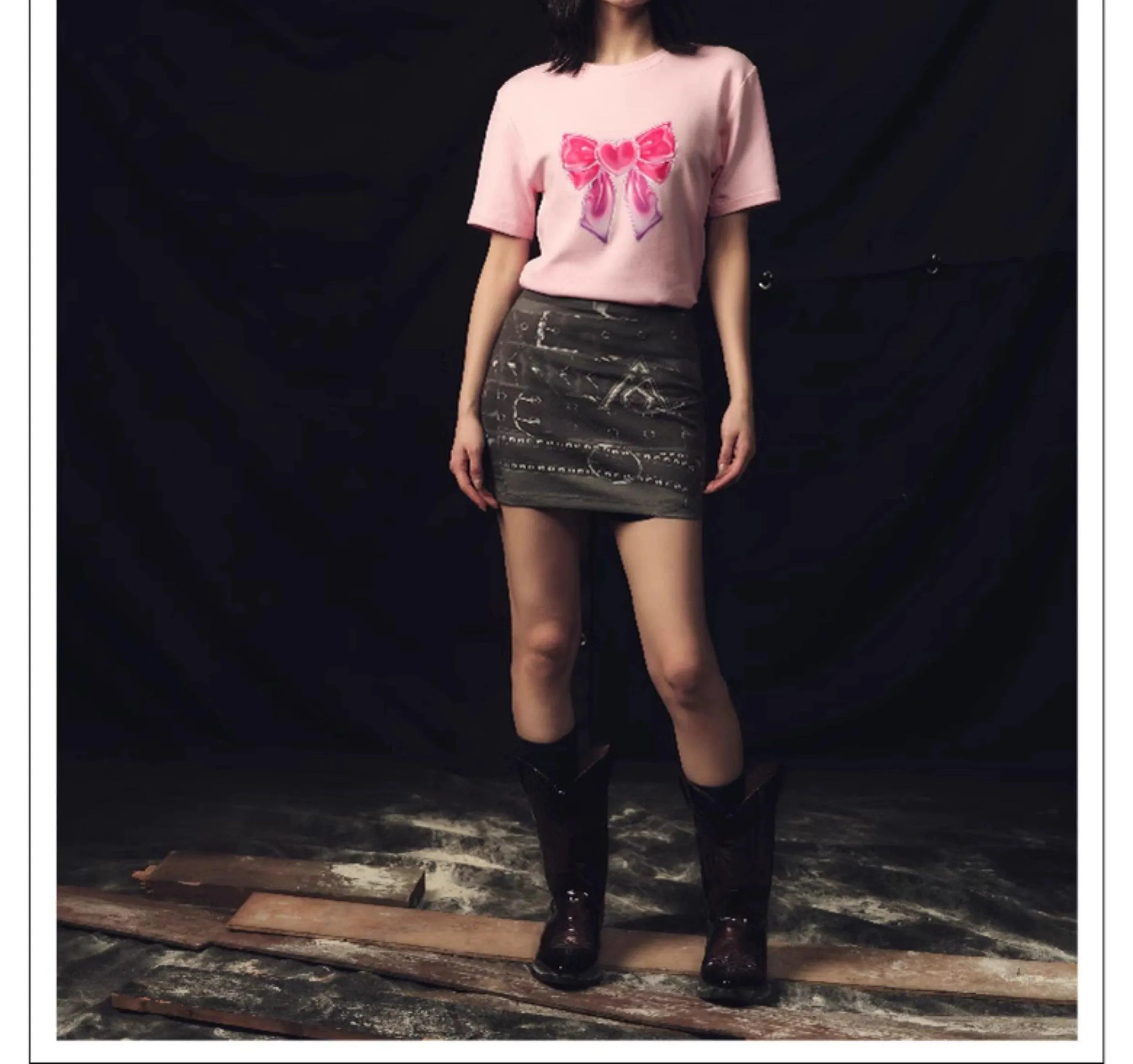Playful Bow Graphic Tee