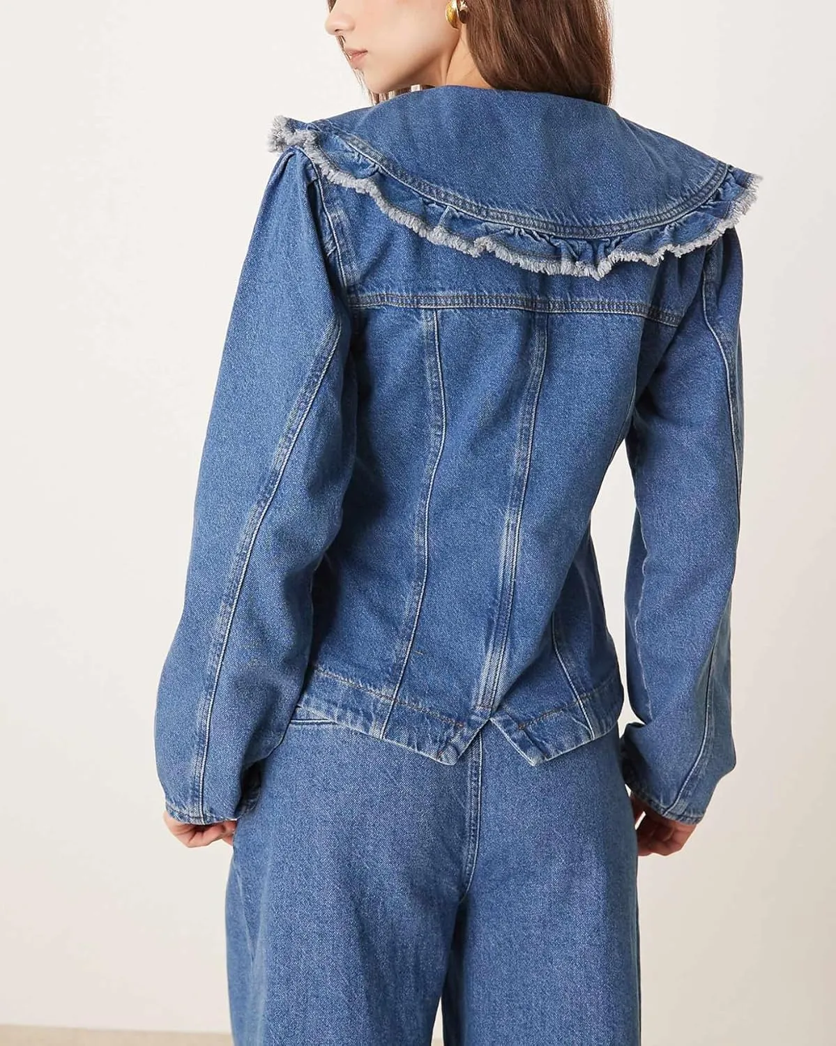 SCOFEEL Women's Denim Jacket Long Sleeve Spread Collar Button Down Jacket Trendy Ruffle Trim Jean Coat